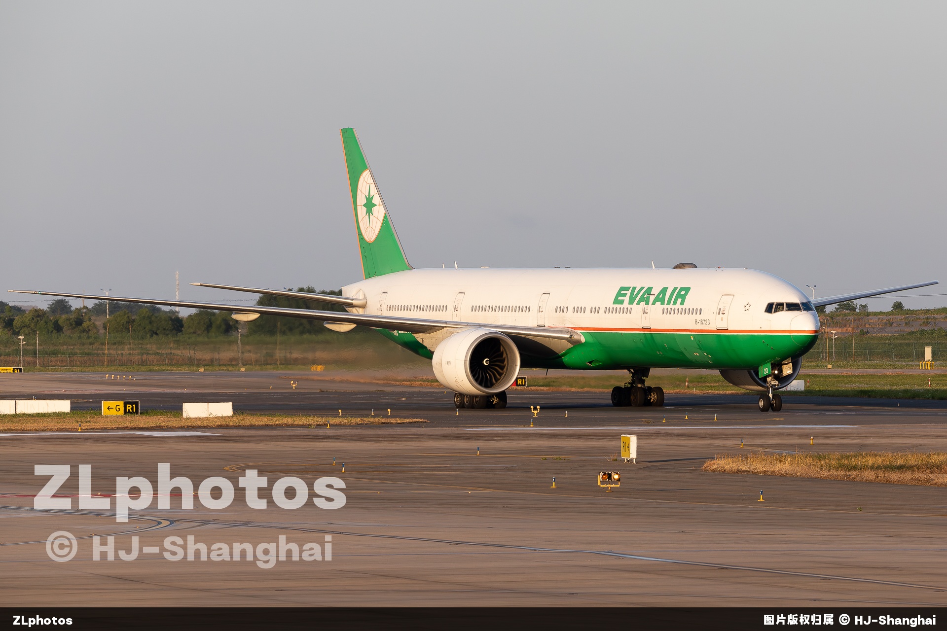 EVA 77W