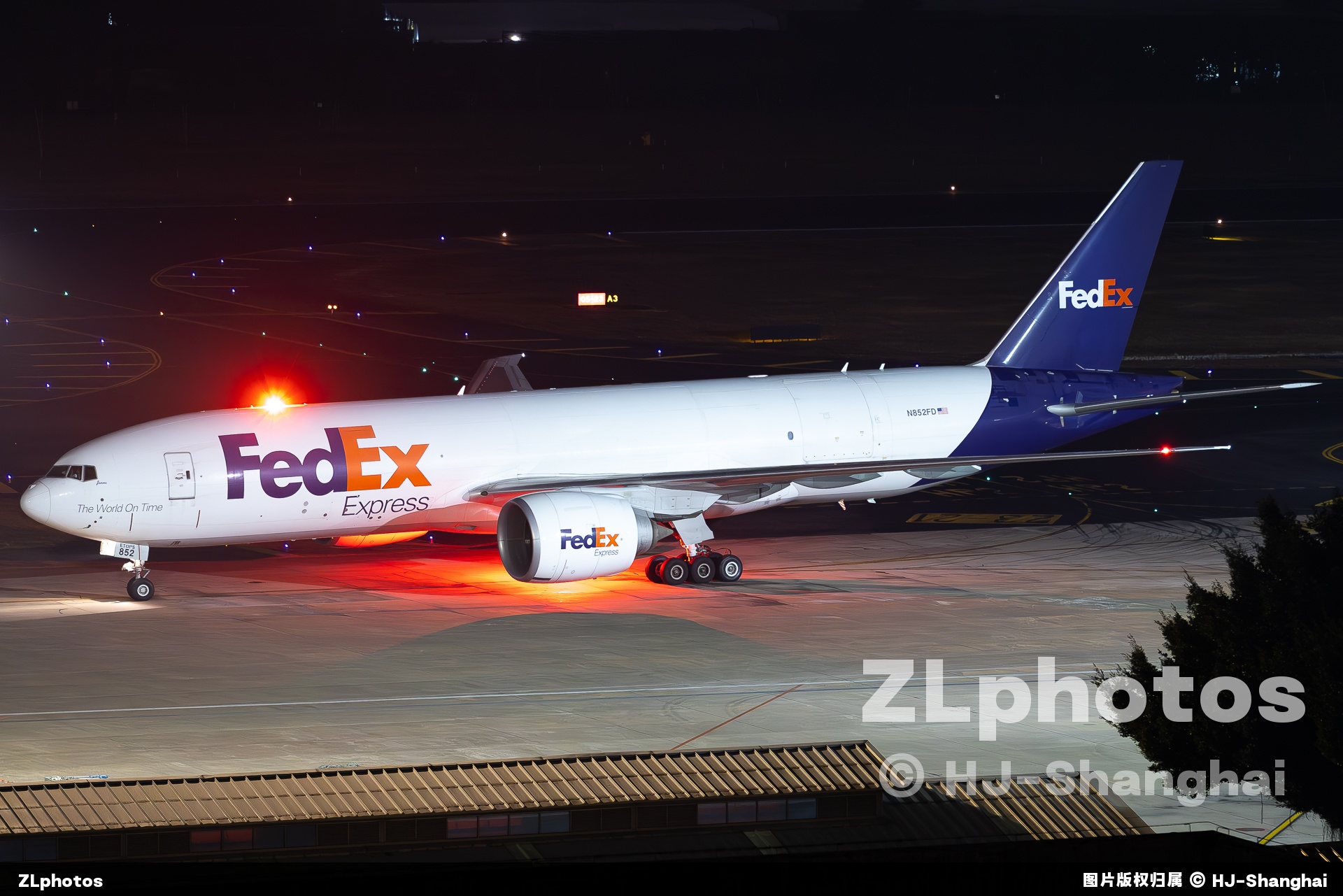 Fedex777